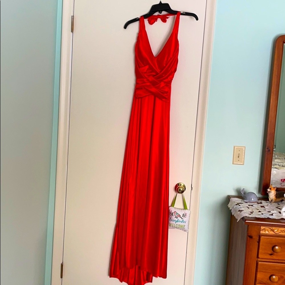 Stunning Red Floor-Length Dress